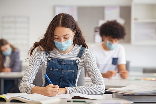 Los sindicatos educativos se muestran contrarios a la relajación de las medidas anticovid Los sindicatos educativos se muestran contrarios a la relajación de las medidas anticovid