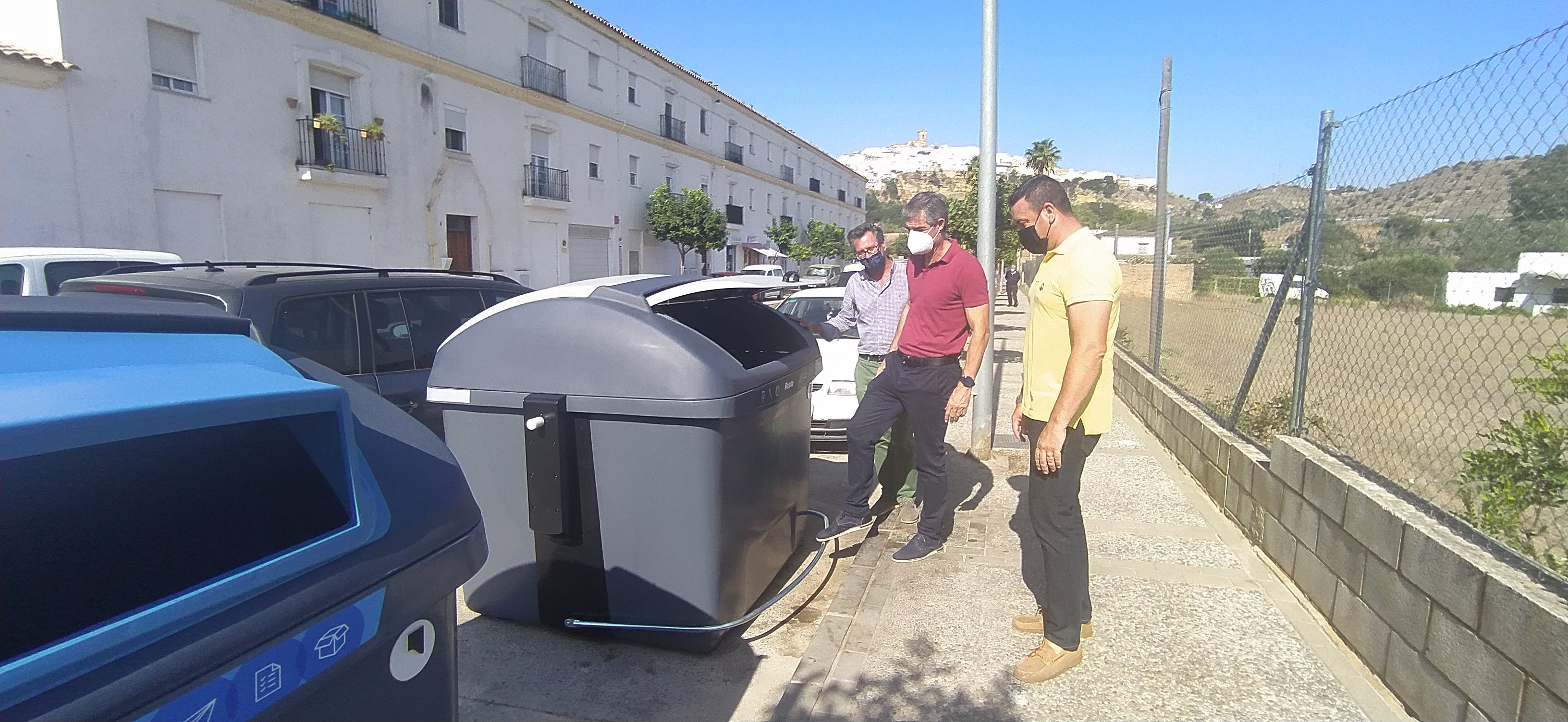 Comienza la renovación de contenedores de los barrios de Arcos Comienza la renovación de contenedores de los barrios de Arcos