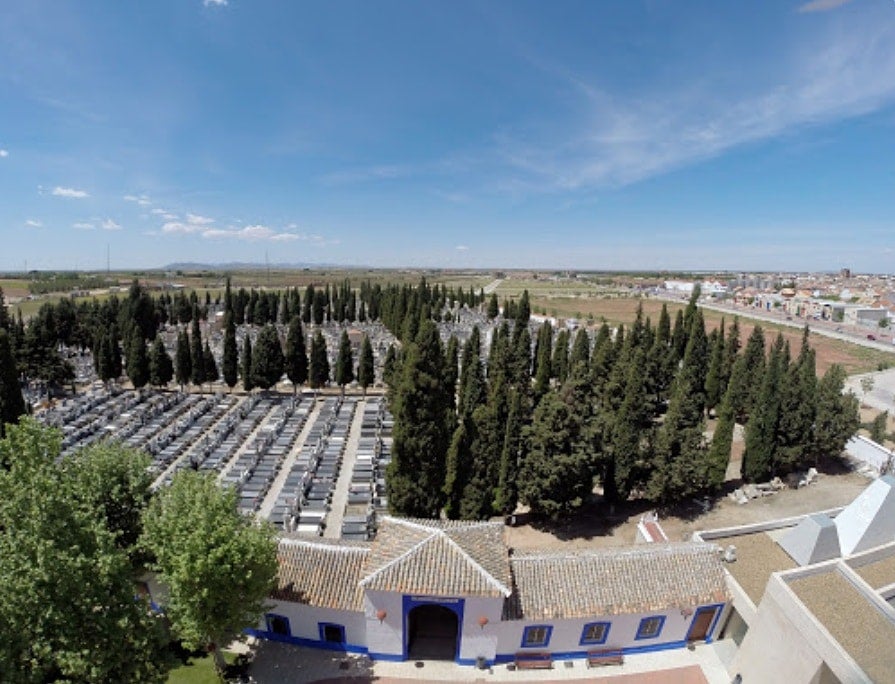 El Cementerio Municipal recupera su horario habitual El Cementerio Municipal recupera su horario habitual