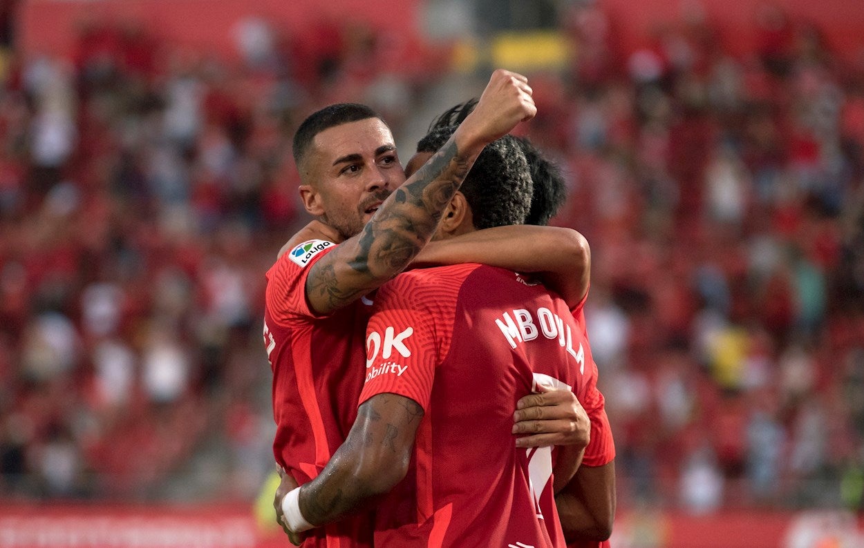 El Mallorca se impone al Espanyol y se va al parón liguero invicto El Mallorca se impone al Espanyol y se va al parón liguero invicto