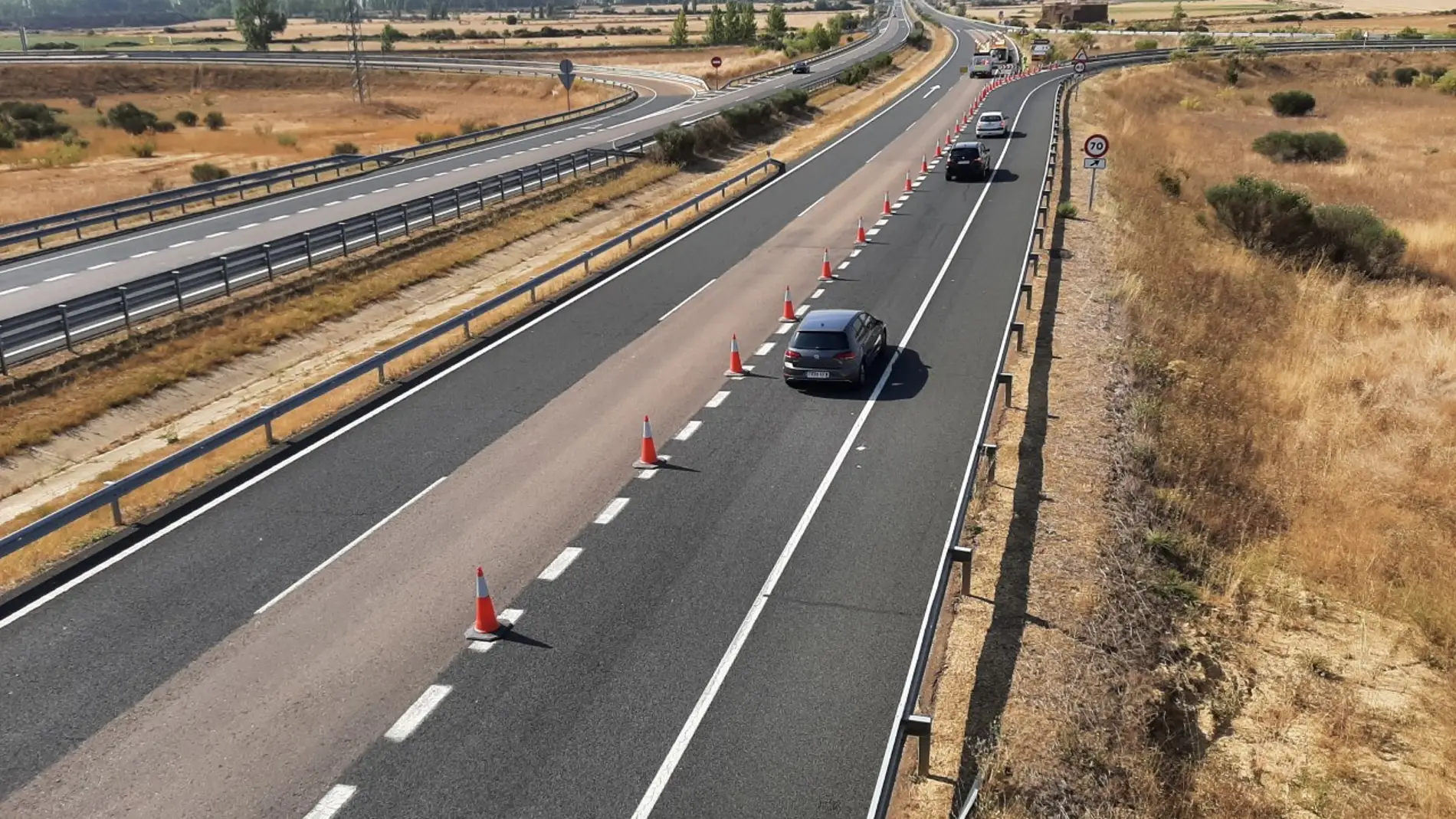 El tráfico por la autovía A-67 sentido Palencia ha quedado desviado desde Frómista hasta Amusco