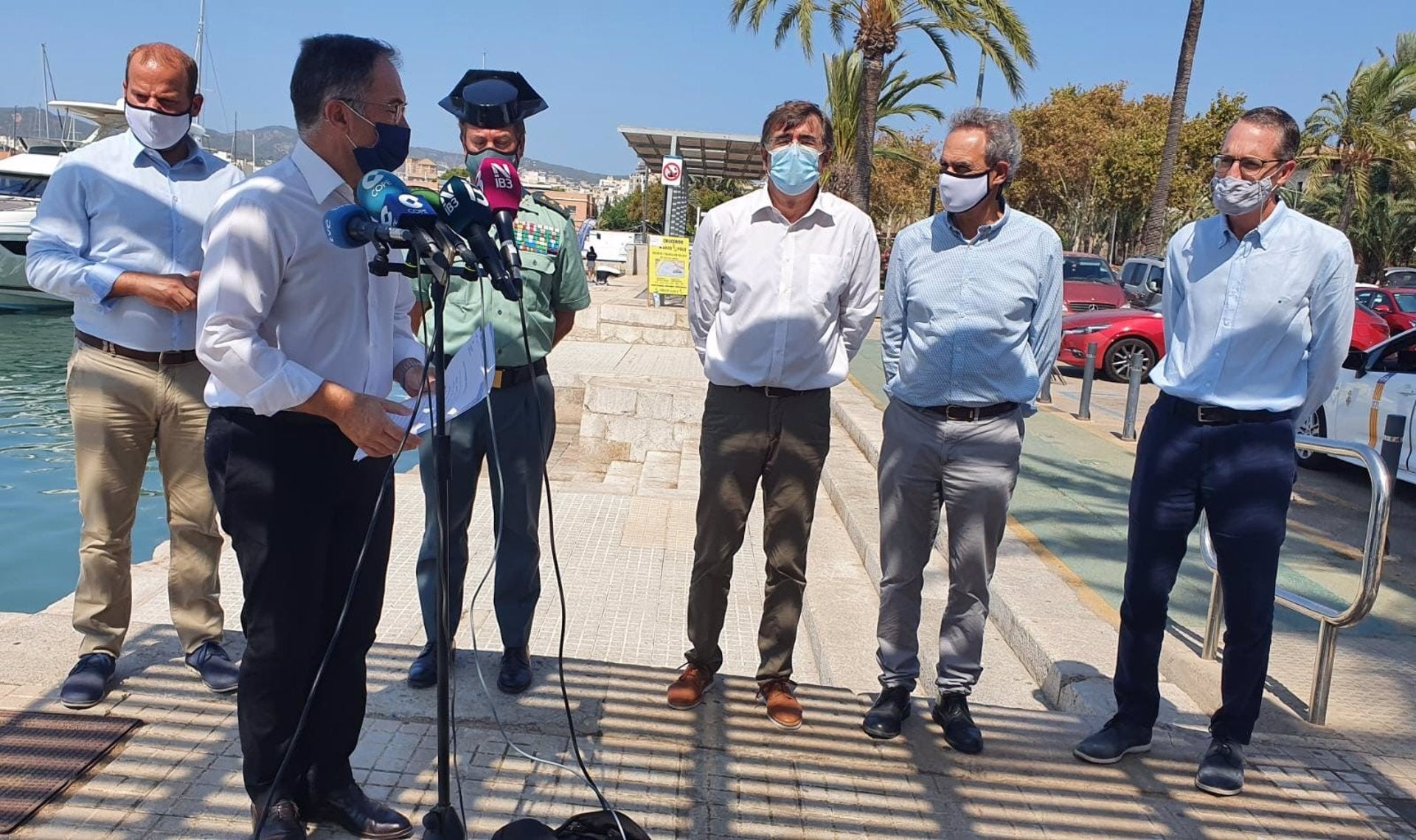 El Govern abre 62 actas de infracción por fondeos en zonas protegidas y "chárteres irregulares" El Govern abre 62 actas de infracción por fondeos en zonas protegidas y "chárteres irregulares"