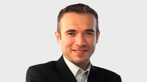 David Cervelló David Cervelló