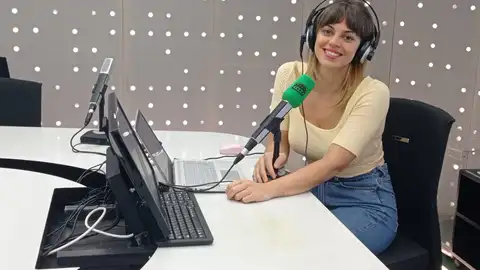 Noemí López Trujillo Un alto en el camino