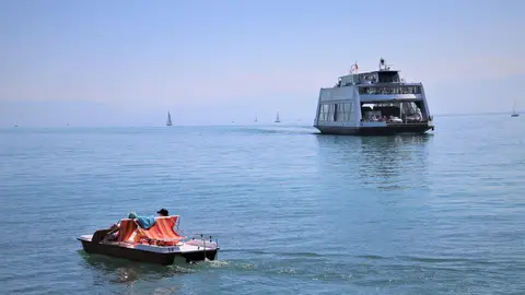 Varios heridos, entre ellos un menor grave, en un choque de un ferry contra un islote en Ibiza Varios heridos, entre ellos un menor grave, en un choque de un ferry contra un islote en Ibiza
