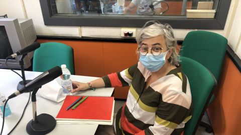 Ana Gonz&aacute;lez, alcaldesa de Gij&oacute;n, en los estudios de Onda Cero