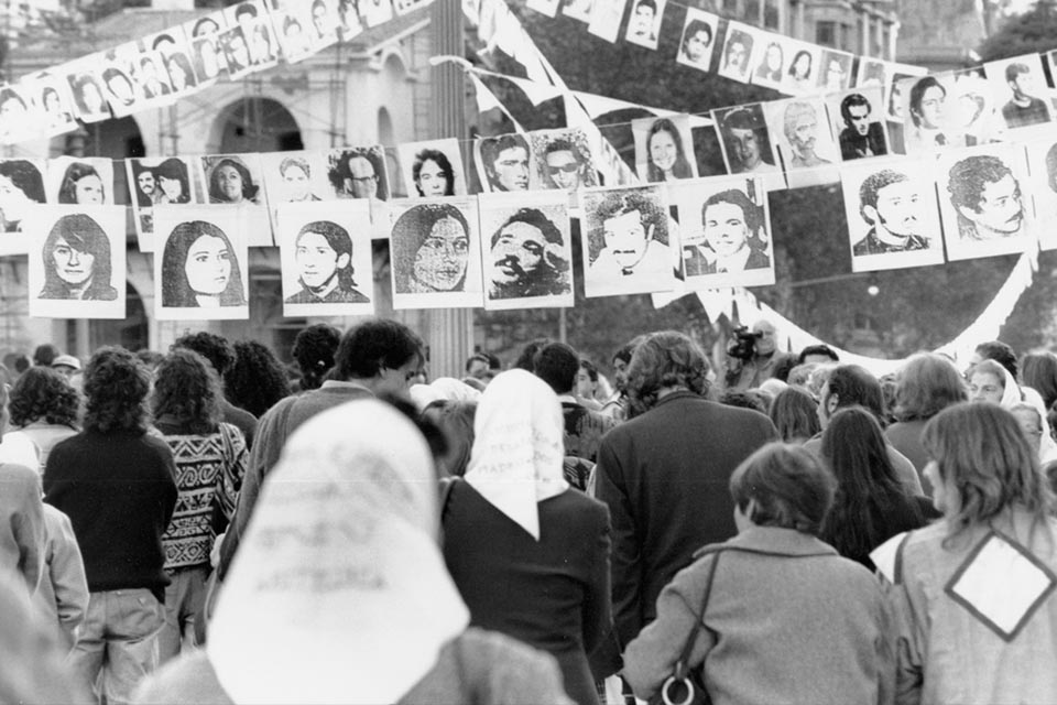 Cuyo propósito es permitirle a la Comisión de los Derechos Humanos de la ONU hacer una observación general del número de desapariciones Cuyo propósito es permitirle a la Comisión de los Derechos Humanos de la ONU hacer una observación general del número de desapariciones