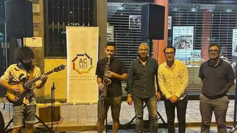 Finalizan con rotundo éxito las ‘Noches de Verano’, organizadas por ACMO con la colaboración de la Concejalía de Comercio acmo