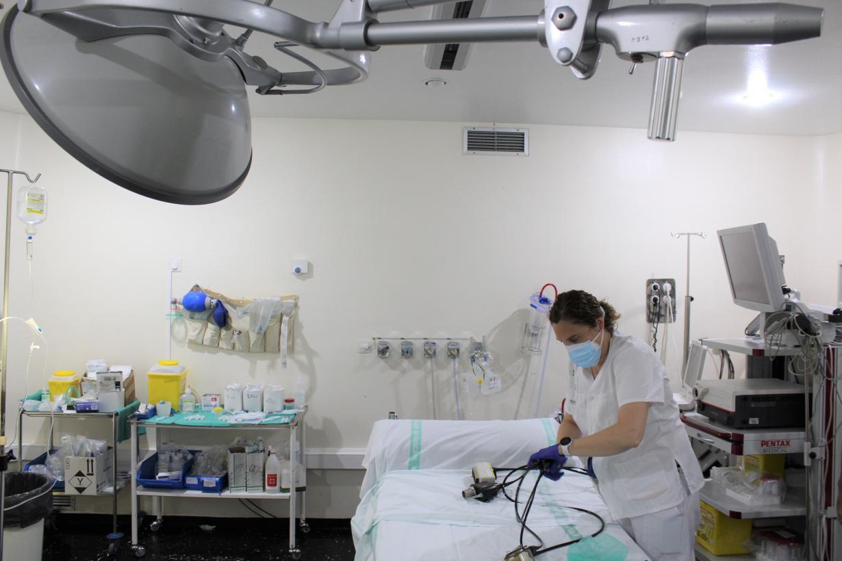 El Gobierno de Castilla-La Mancha actualiza el equipamiento técnico del Servicio de Neumología de Albacete El Gobierno de Castilla-La Mancha actualiza el equipamiento técnico del Servicio de Neumología de Albacete