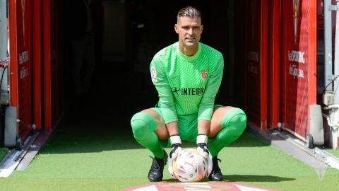 Iv&aacute;n Cu&eacute;llar, nuevo jugador del Sporting.