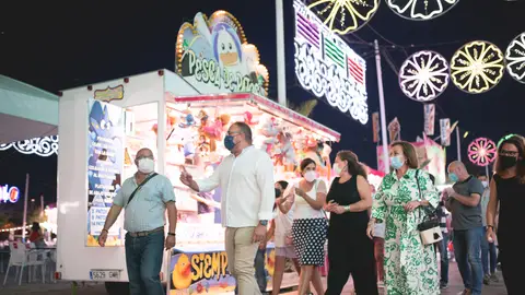 Alumbrado de la feria de Mérida Alumbrado de la feria de Mérida