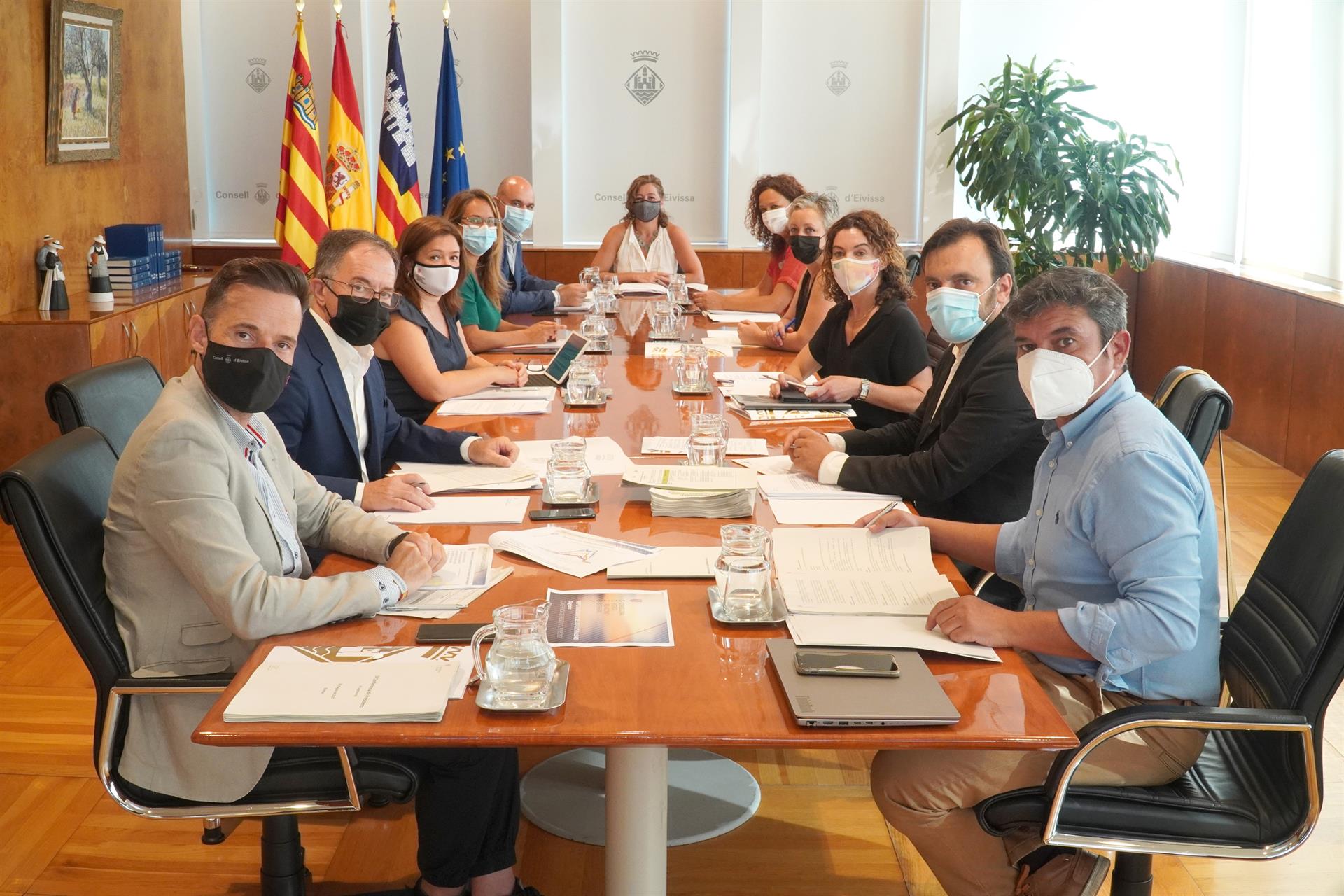 La Conferencia de Presidentes acuerda que Govern y Consells trabajen en un diagnóstico para afrontar el reto demográfico La Conferencia de Presidentes acuerda que Govern y Consells trabajen en un diagnóstico para afrontar el reto demográfico
