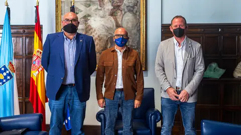 Ourense será a sede da IV edición do Concurso Nacional de Viños “VinEspaña” Reunión Manuel Baltar coa Federación Española de Enoloxía