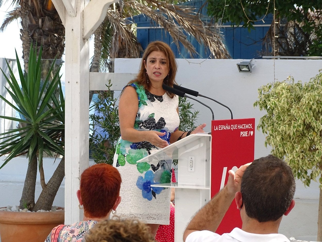 Pedro Sánchez sustituye a Adriana Lastra por Héctor Gómez como portavoz del PSOE en el Congreso Pedro Sánchez sustituye a Adriana Lastra por Héctor Gómez como portavoz del PSOE en el Congreso