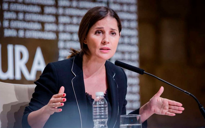 El Consejo de Gobierno de la Junta aprueba una una segunda convocatoria de ayudas directas a autónomos y empresas El Consejo de Gobierno de la Junta aprueba una una segunda convocatoria de ayudas directas a autónomos y empresas