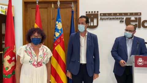 Gloria Pacheco se encargar&aacute; este a&ntilde;o de pronunciar el preg&oacute;n de las Fiestas Mayores de Elda de 2021.