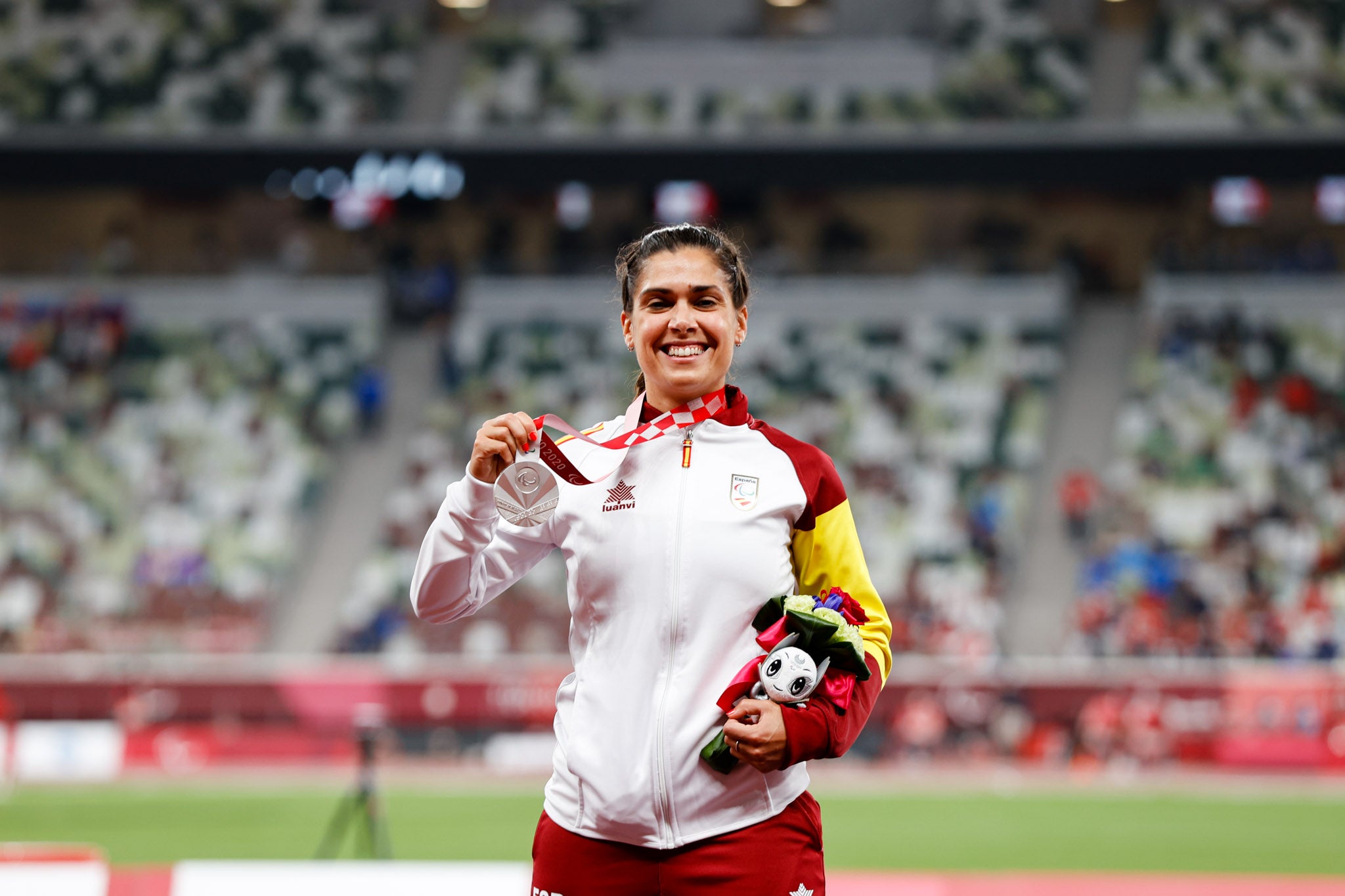 Míriam Martínez logra una plata impensable hacer tres años Míriam Martínez logra una plata impensable hacer tres años