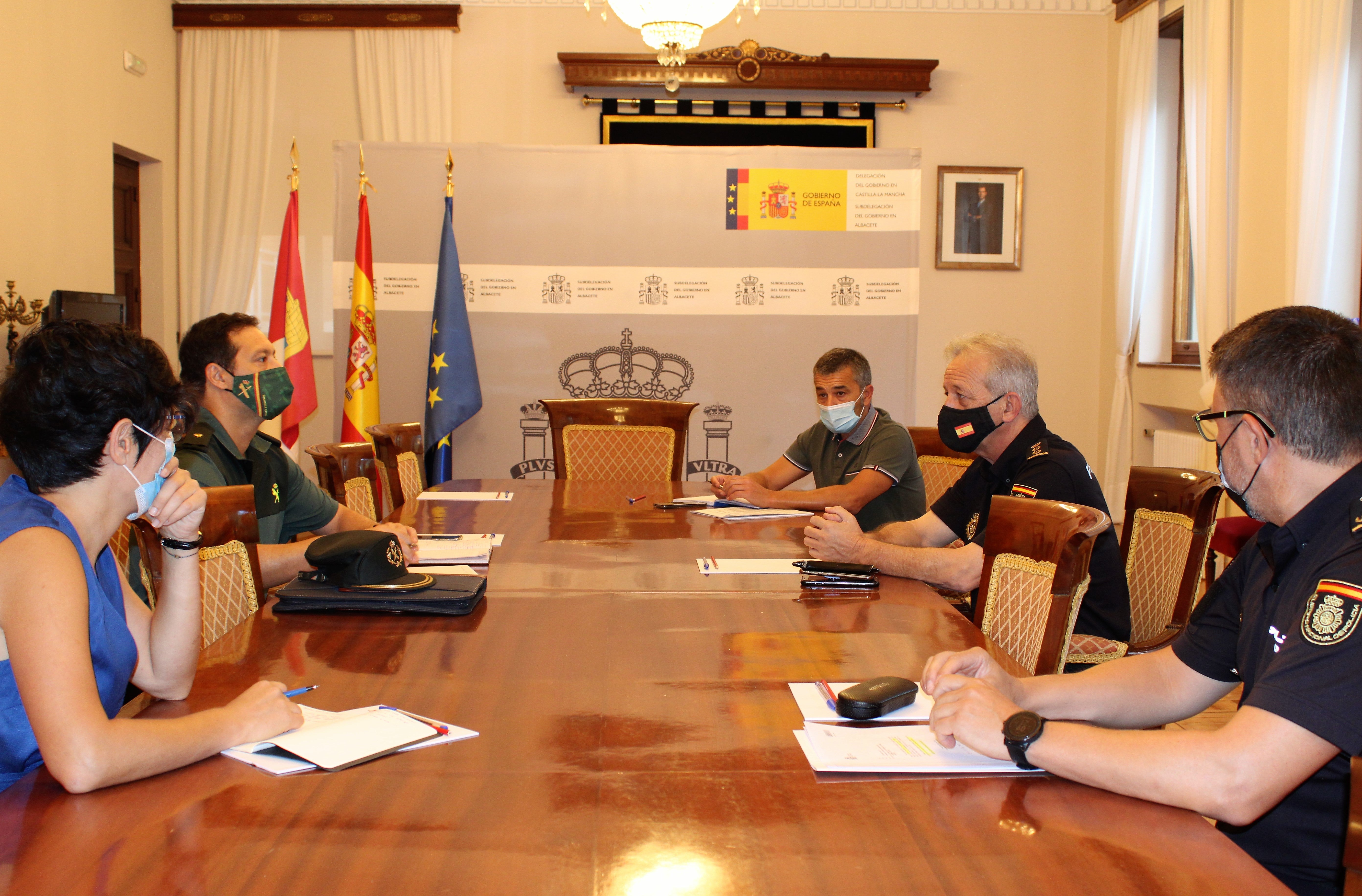 27 personas fueron detenidas en sendas inspecciones durante la campaña de recolección del ajo 27 personas fueron detenidas en sendas inspecciones durante la campaña de recolección del ajo