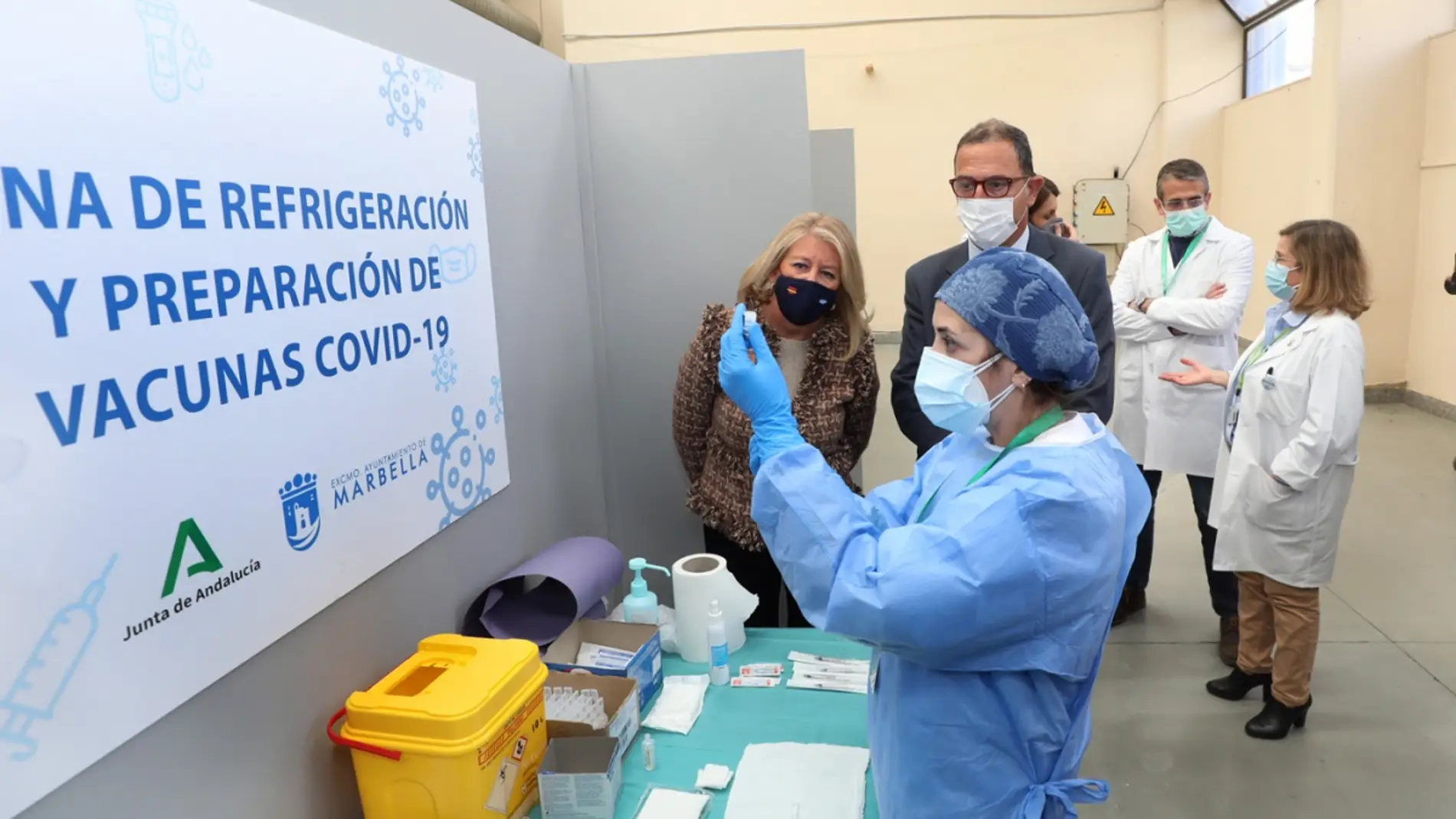 La Policía Nacional investiga el robo de ordenadores y aparatos de aire acondicionado en el centro de vacunas de San Pedro Alcántara