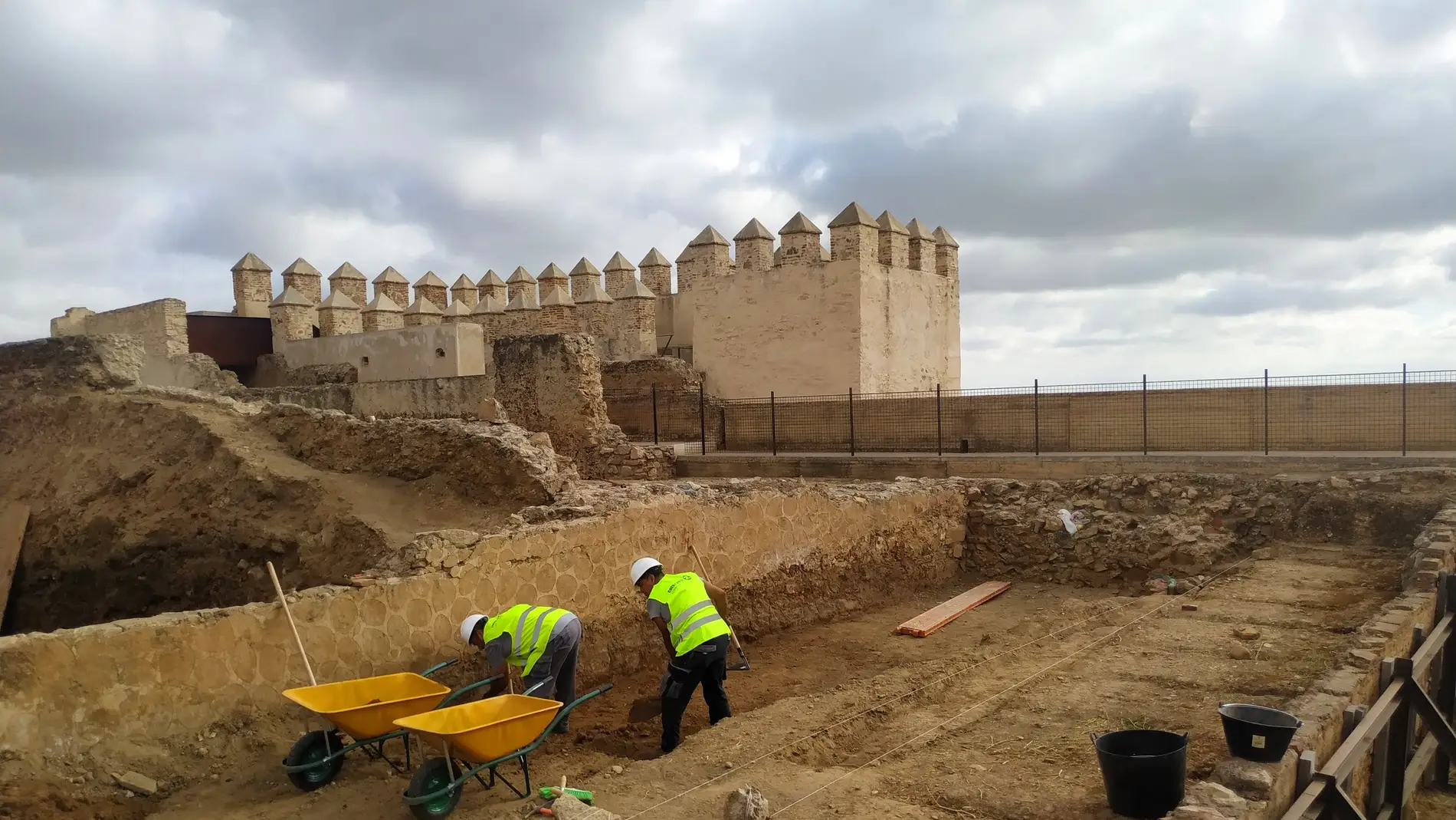 Se reanudan las excavaciones en los yacimientos de la Alcazaba de Badajoz