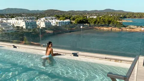 El hotel Sol Beach House Ibiza, de la cadena Meliá, se ubica en Santa Eulària des Riu. El hotel Sol Beach House Ibiza, de la cadena Meliá, se ubica en Santa Eulària des Riu.