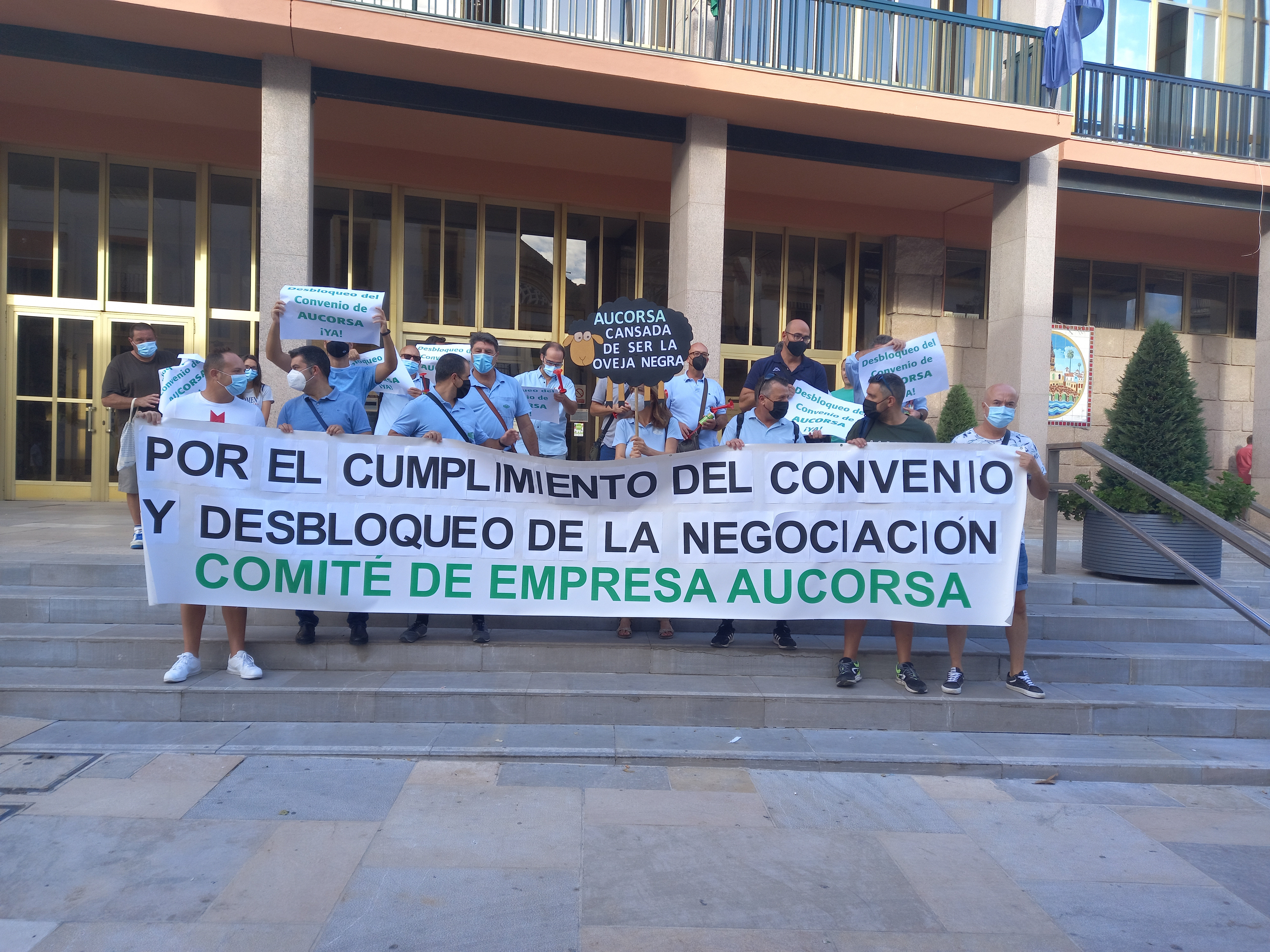Los conductores de AUCORSA barajan endurecer las medidas de presión ante la paralización del convenio colectivo Los conductores de AUCORSA barajan endurecer las medidas de presión ante la paralización del convenio colectivo