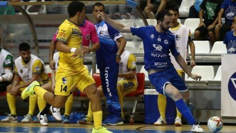 Bisontes y Pe&ntilde;iscola arrancan motores este fin de semana