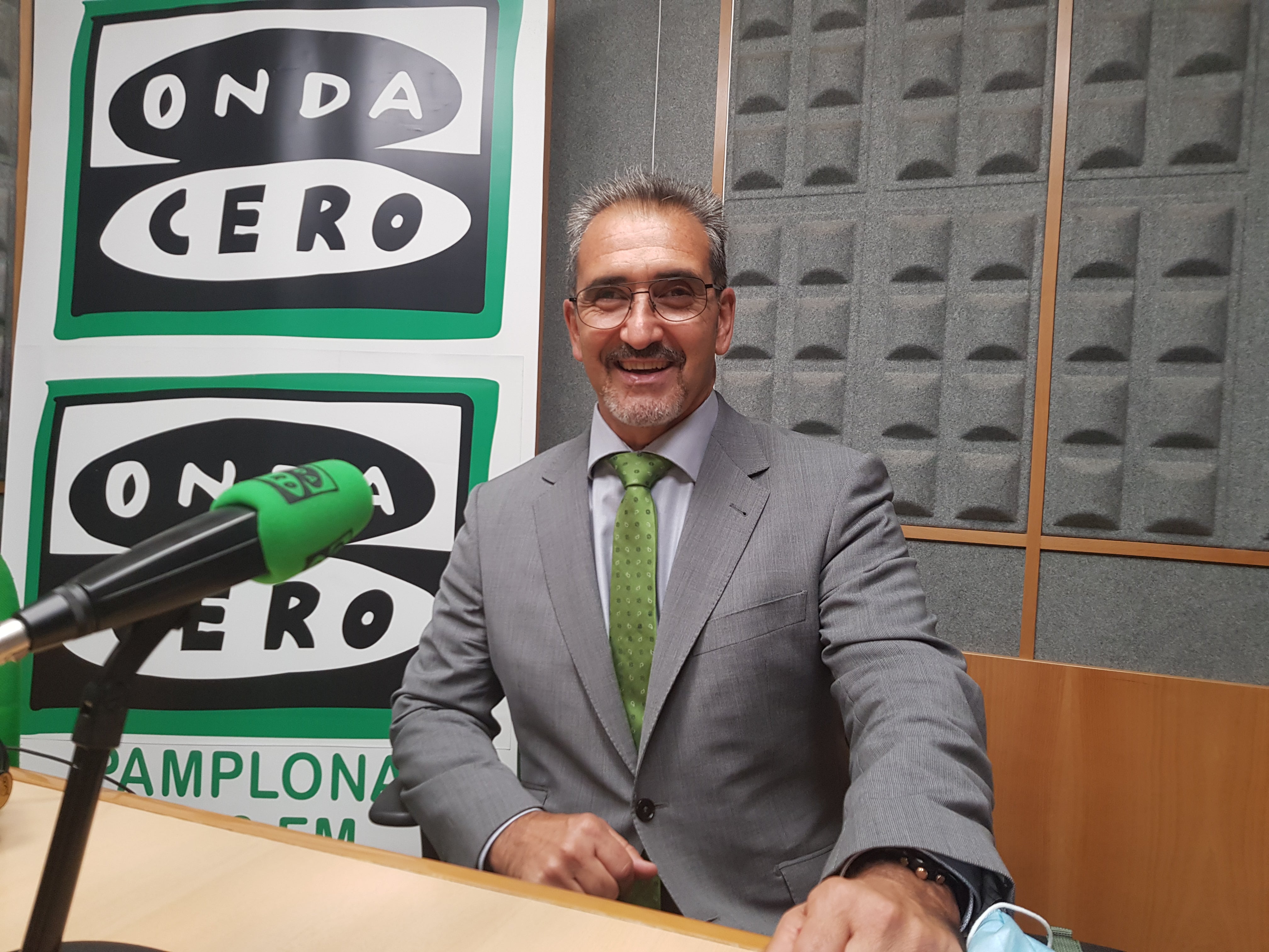 Los autónomos navarros califican de "sablazo" y "salvajada" la subida de 135€ al mes en sus cuotas Los autónomos navarros califican de "sablazo" y "salvajada" la subida de 135€ al mes en sus cuotas