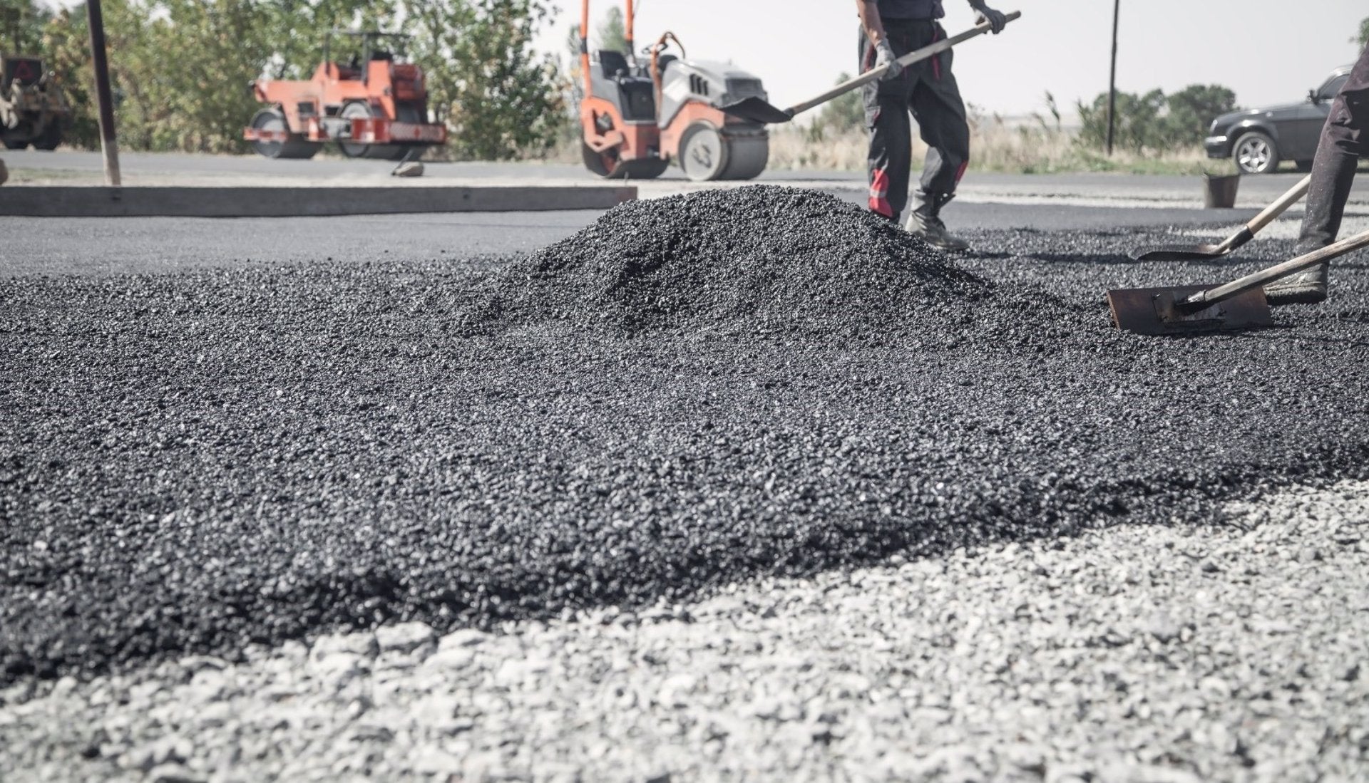 El 'timo del asfalto': así intimidan a propietarios de Santa Eulària El 'timo del asfalto': así intimidan a propietarios de Santa Eulària