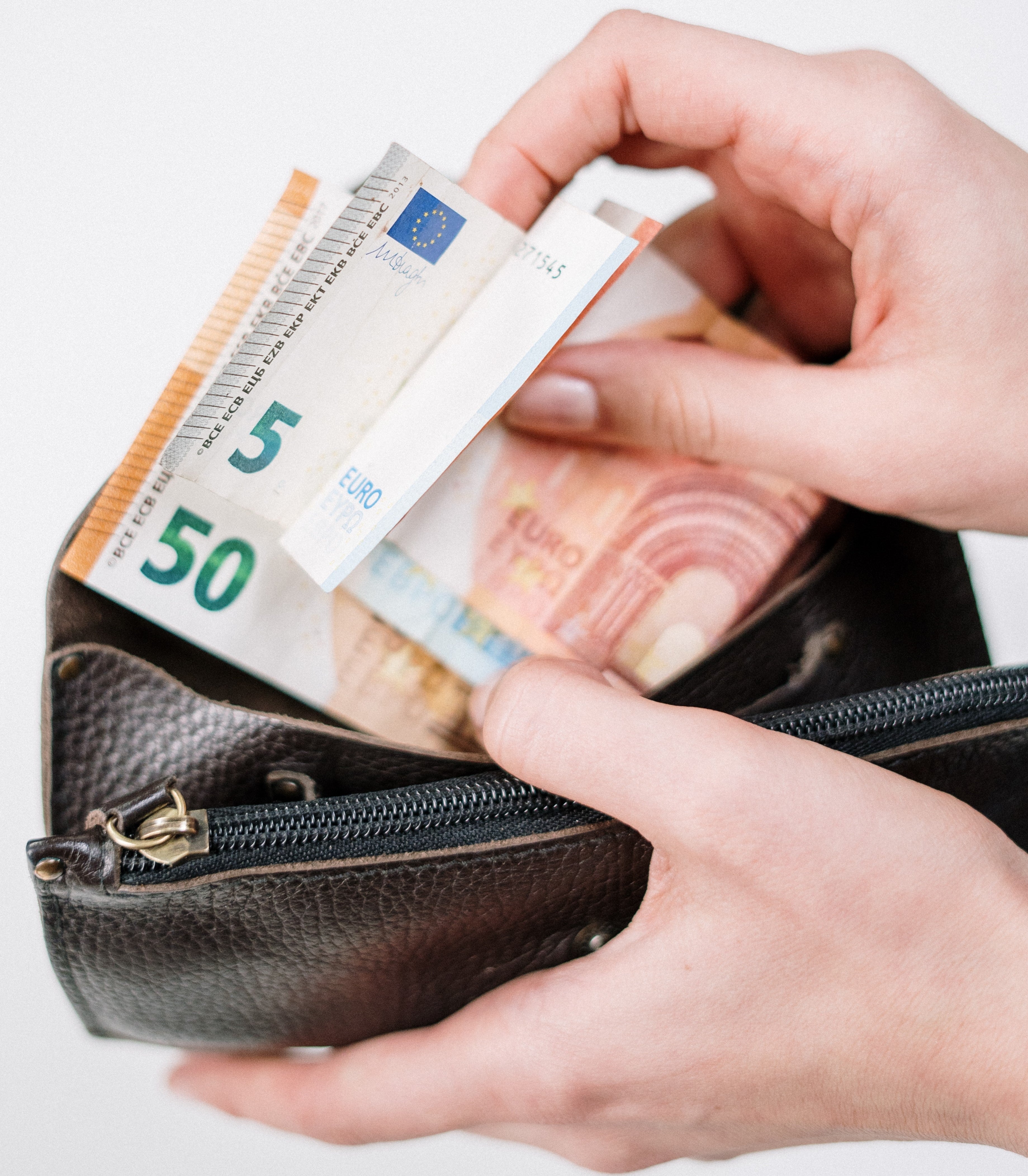 El salario medio en Asturias se sitúa en 1.749 euros El salario medio en Asturias se sitúa en 1.749 euros