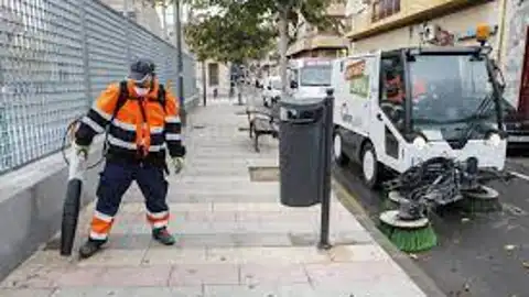 Limpieza de las Calles de Alicante Limpieza de las Calles de Alicante