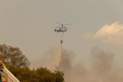 El fuego sigue sin control, ha quemado cerca de 4.000 hectáreas y se ha activado el nivel 2 de alerta El fuego sigue sin control, ha quemado cerca de 4.000 hectáreas y se ha activado el nivel 2 de alerta