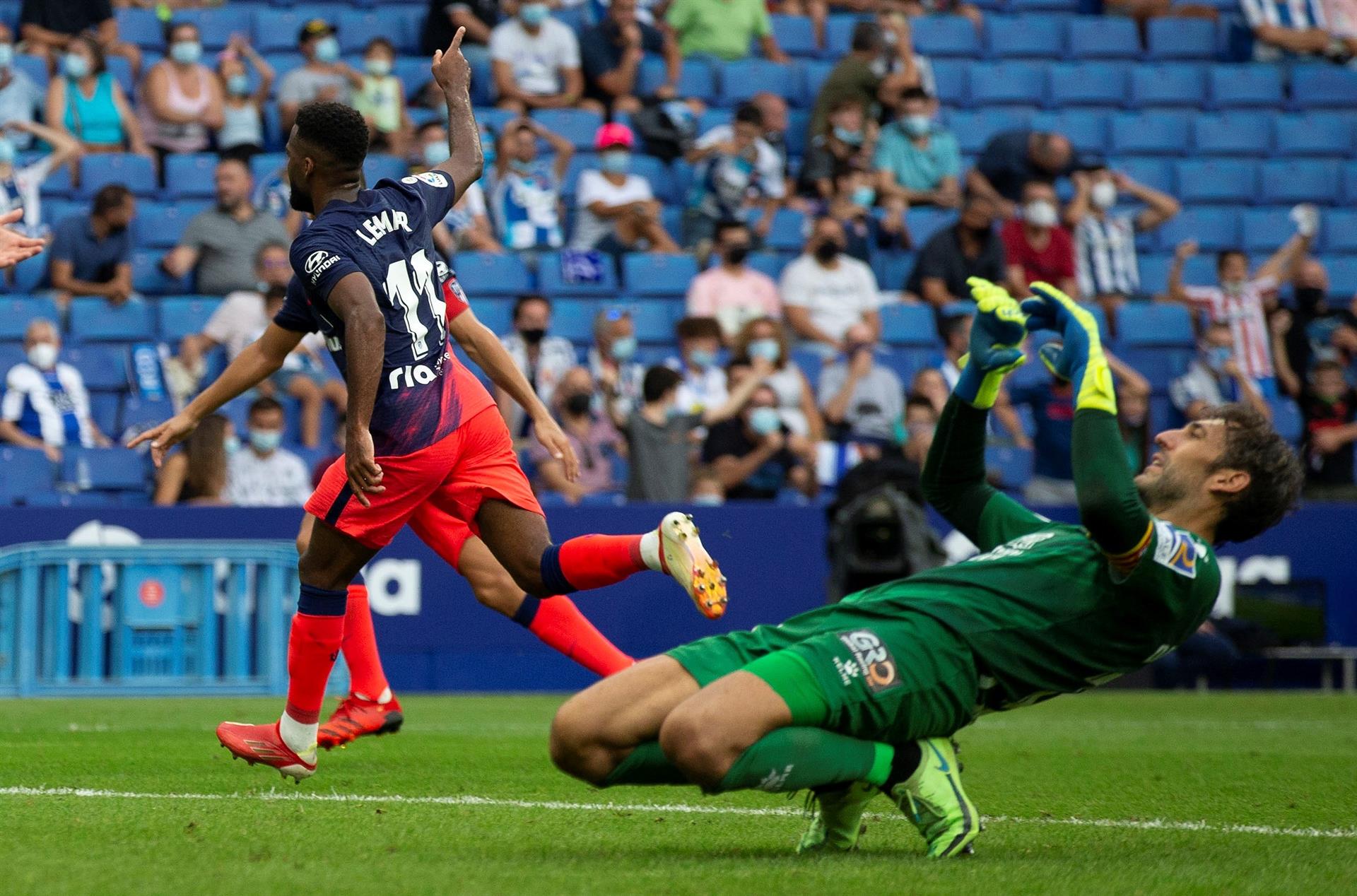 Lemar salva al Atlético de Madrid ante el Espanyol en el redebut de Griezmann con los rojiblancos Lemar salva al Atlético de Madrid ante el Espanyol en el redebut de Griezmann con los rojiblancos