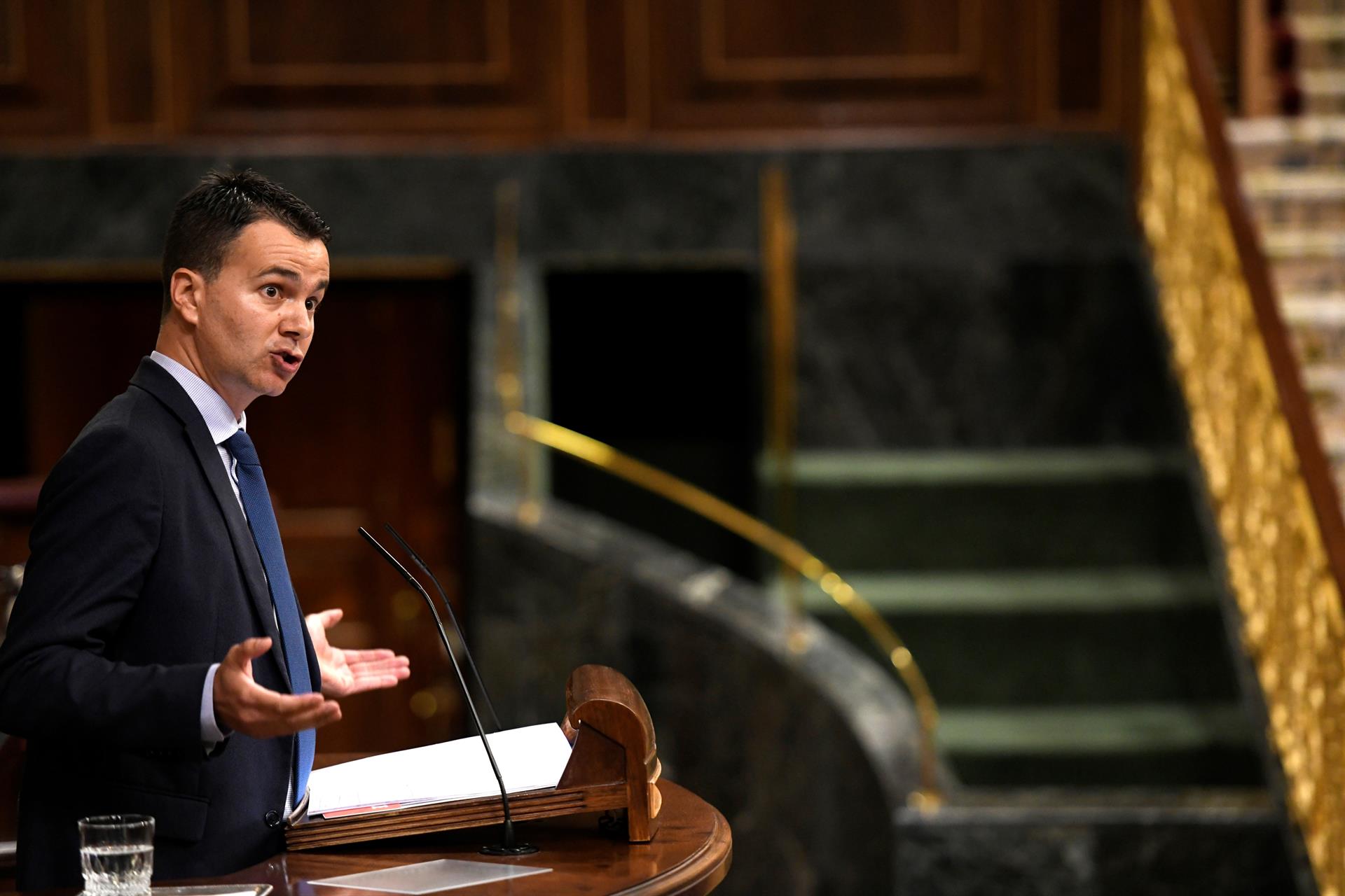 Héctor Gómez, portavoz del PSOE, lamenta que el Congreso se haya convertido en "un ring político" Héctor Gómez, portavoz del PSOE, lamenta que el Congreso se haya convertido en "un ring político"