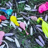 Así es el gas de la risa, la droga de moda en Reino Unido que está llegando a España Así es el gas de la risa, la droga de moda en Reino Unido que está llegando a España
