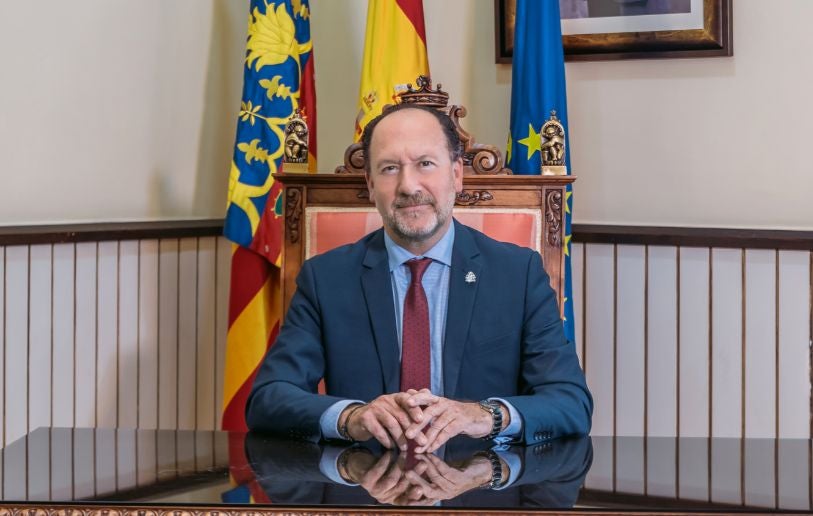 El alcalde de Orihuela Emilio Bacuñana nos hace una reflexión sobre la DANA de septiembre de 2019 El alcalde de Orihuela Emilio Bacuñana nos hace una reflexión sobre la DANA de septiembre de 2019