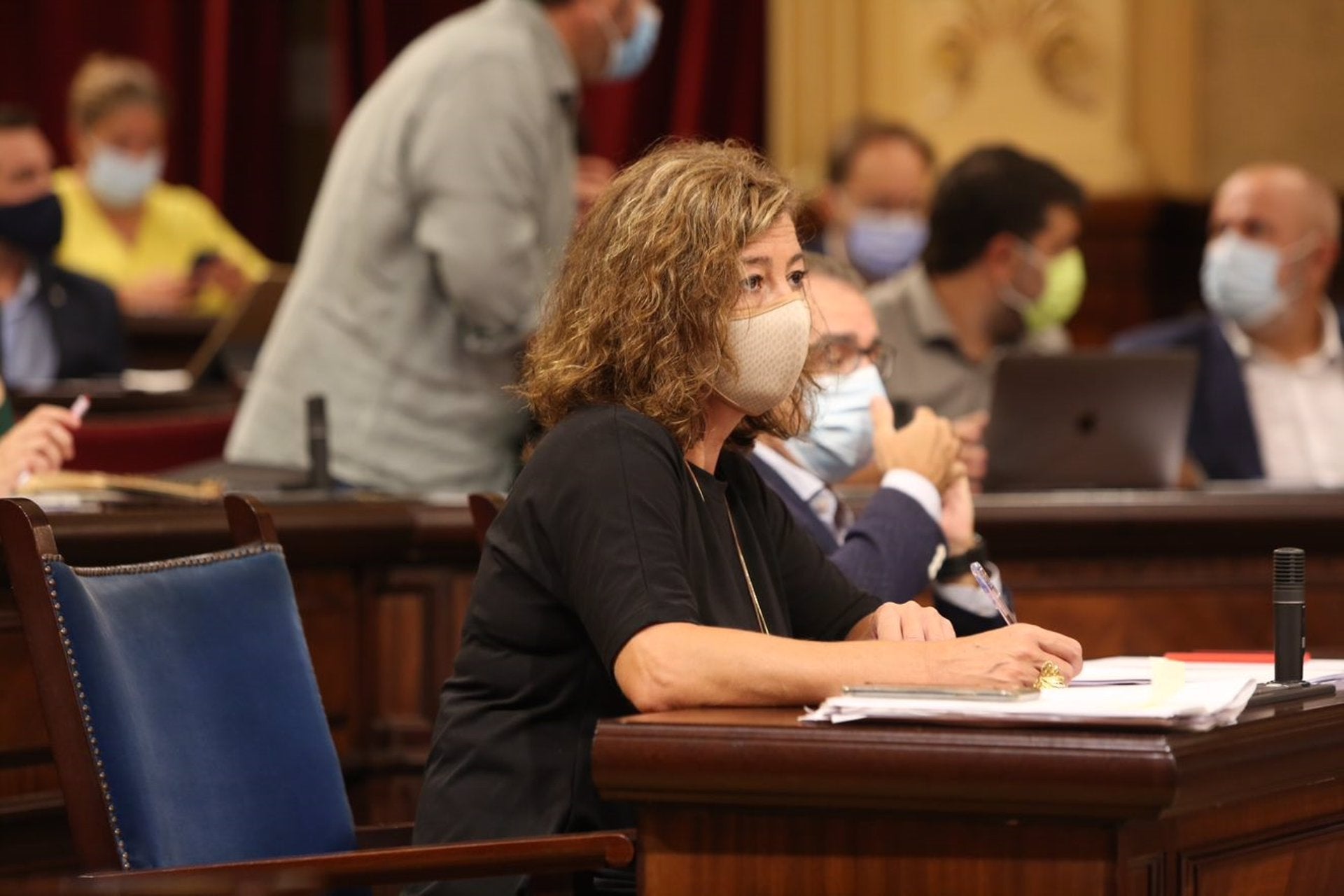 Armengol anuncia que los PGE de 2022 tendrán una partida para la insularidad: "Está acordado con el Gobierno" Armengol anuncia que los PGE de 2022 tendrán una partida para la insularidad: "Está acordado con el Gobierno"