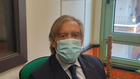 Alberto L&oacute;pez-Asenjo en los estudios de Onda Cero Gij&oacute;n