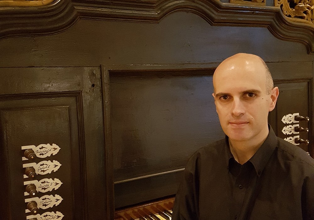 El organista palentino David Largo ofrecerá mañana un concierto en la Iglesia de San Francisco El organista palentino David Largo ofrecerá mañana un concierto en la Iglesia de San Francisco