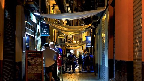 La primera noche de bares abiertos ha transcurrido con normalidad