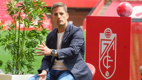 Robert Moreno se prepara para el encuentro contra el FC Barcelona con toda su plantilla disponible Robert Moreno se prepara para el encuentro contra el FC Barcelona con toda su plantilla disponible