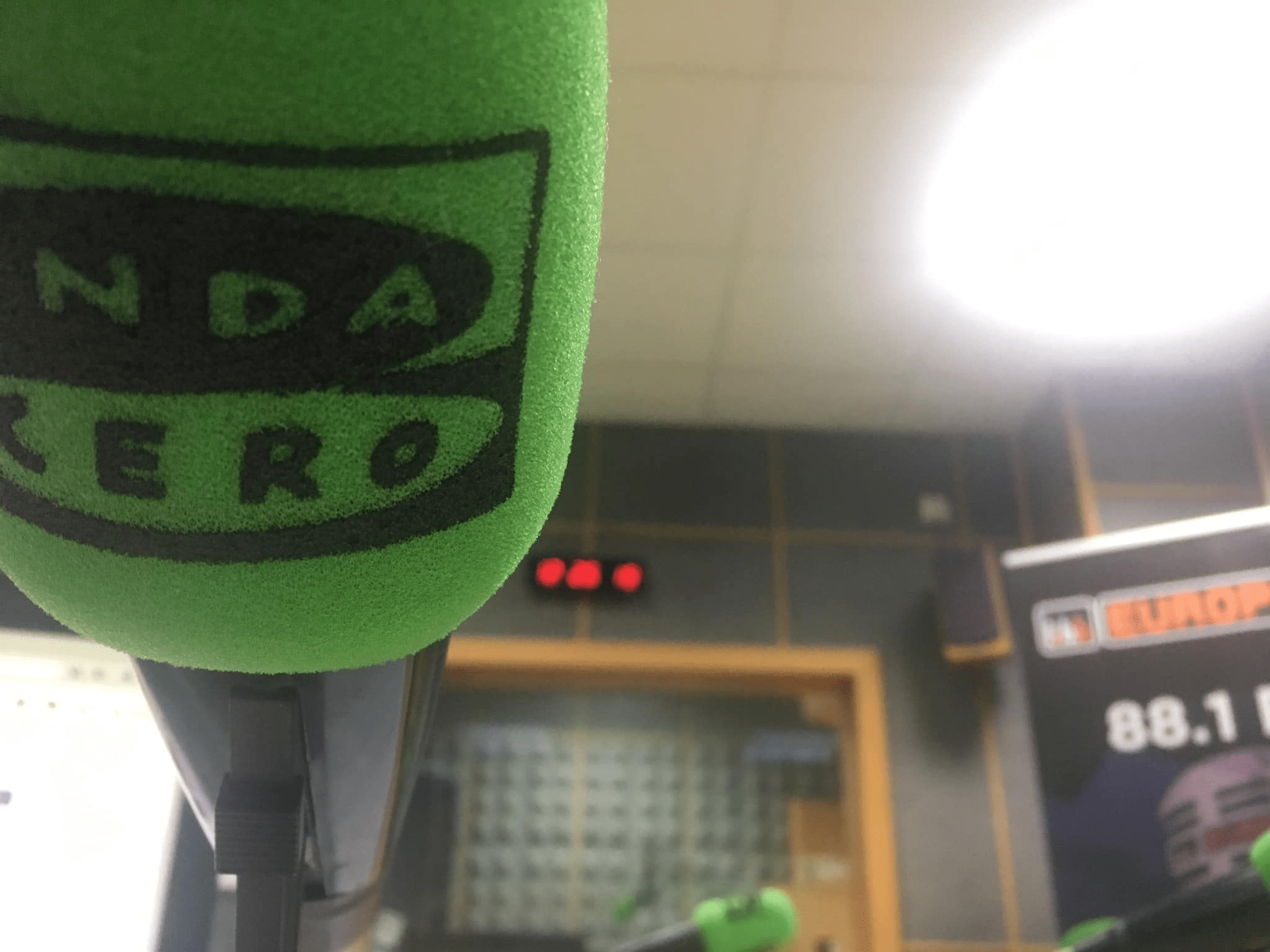 Denuncias ciudadanas en Más de Uno: la lucha de Nano y Belén por conseguir un sistema para comunicarse Denuncias ciudadanas en Más de Uno: la lucha de Nano y Belén por conseguir un sistema para comunicarse