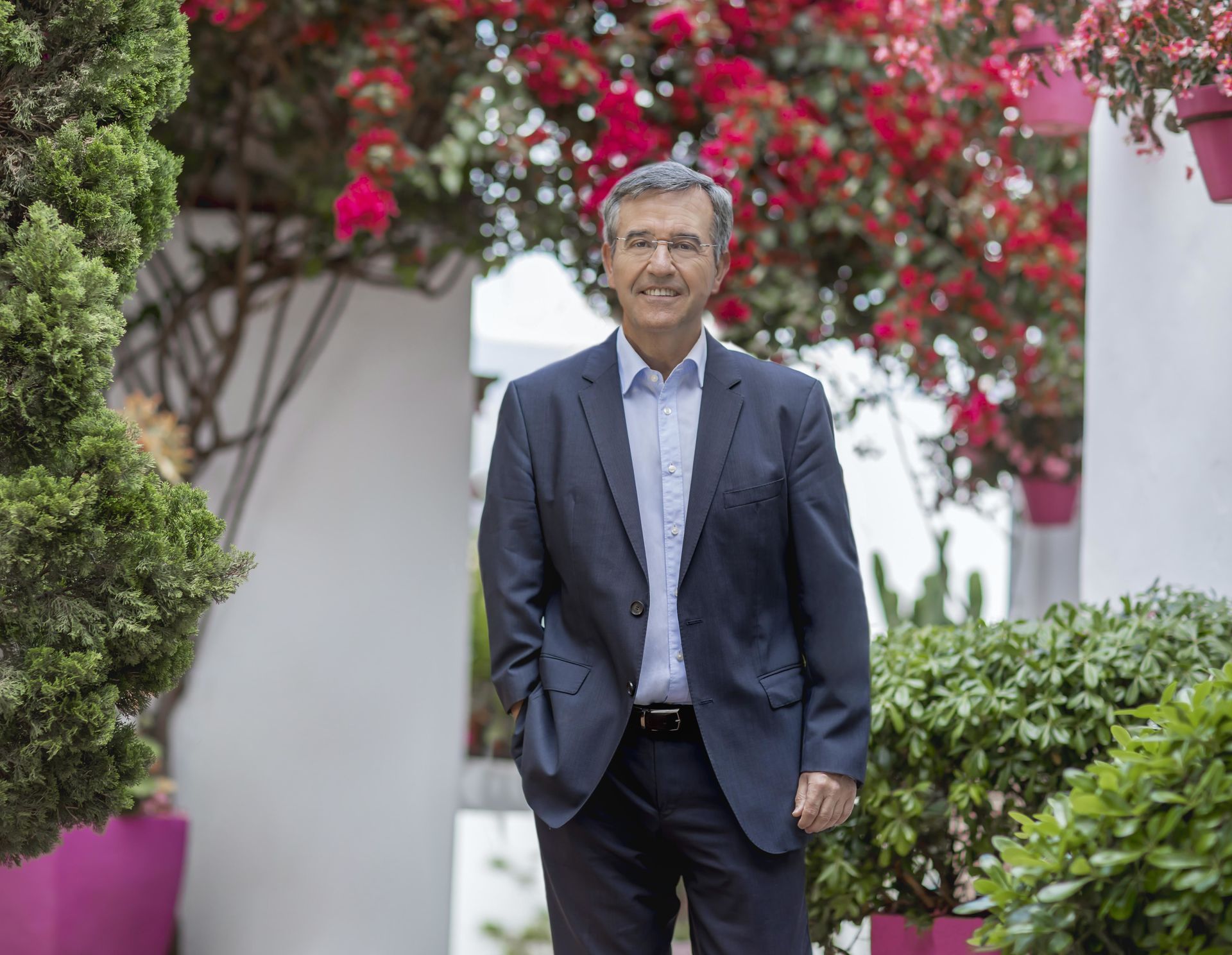 José María García, alcalde de Estepona: "Nunca imaginé la solidaridad que íbamos a recibir de toda España" José María García, alcalde de Estepona: "Nunca imaginé la solidaridad que íbamos a recibir de toda España"