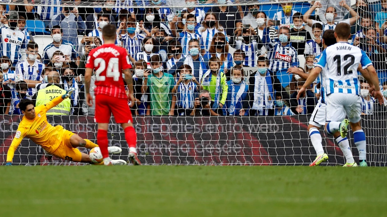 Bono para el penalti del delantero de la Real Sociedad Mikel Oyarzabal.