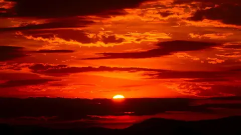 Señales del fin del mundo: Nubes de fuego Señales del fin del mundo: Nubes de fuego