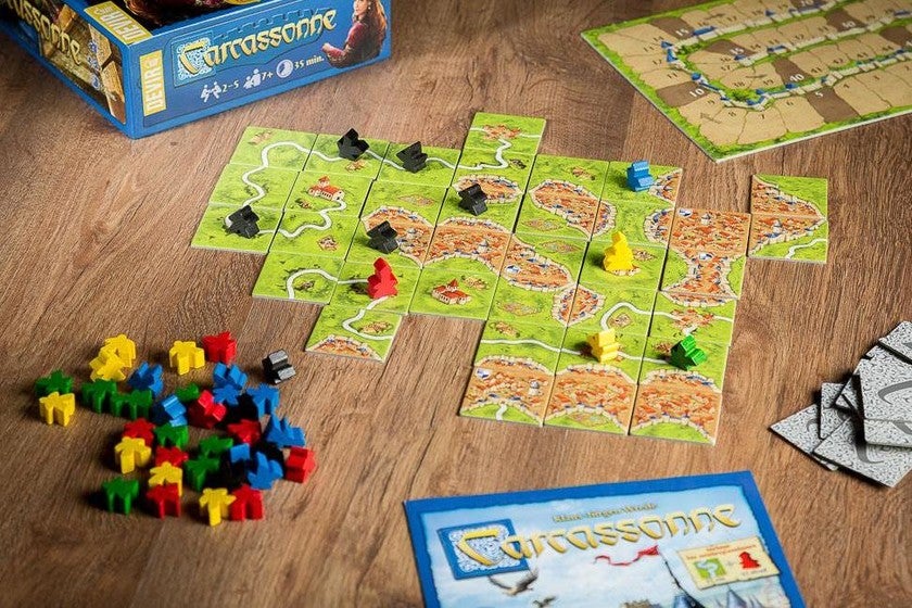 Falomir Juegos actualiza sus juegos de mesa Falomir Juegos actualiza sus juegos de mesa