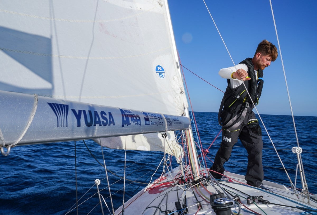 Dos regatistas de Clubes Náuticos de la Marina Baixa se enfrentan a la soledad y al Océano en la Mini-Transat Dos regatistas de Clubes Náuticos de la Marina Baixa se enfrentan a la soledad y al Océano en la Mini-Transat