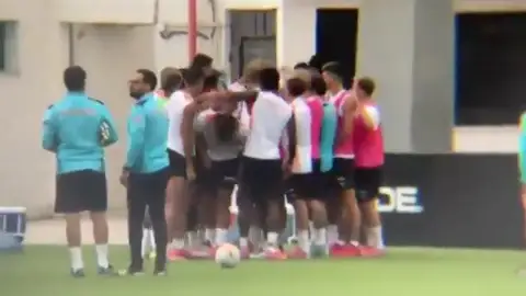 Valencia: vuelven las collejas Valencia: vuelven las collejas