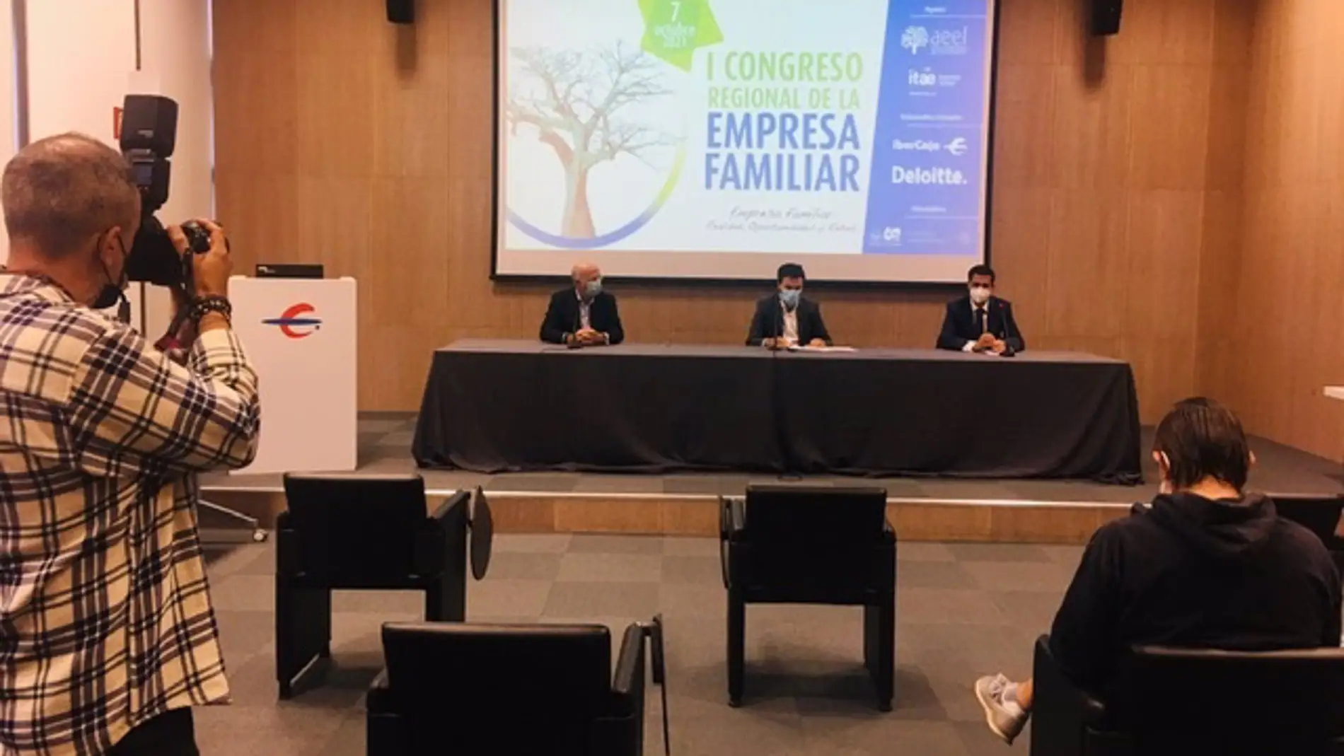 El I Congreso Regional de la Empresa Familiar se celebrará el 7 de octubre en Badajoz
