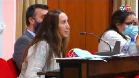 Paula Badanelli en el pleno de ayer